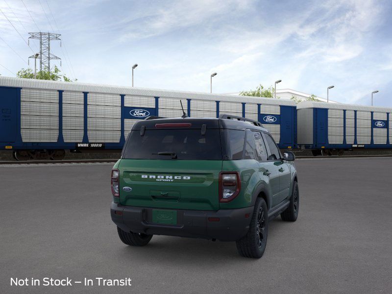 2025 Ford Bronco Sport Outer Banks photo 6