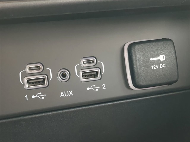 2025 Jeep Grand Cherokee Laredo Altitude photo 23