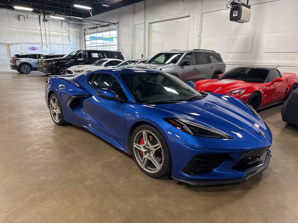 2023 Chevrolet Corvette Stingray 2LT photo 3