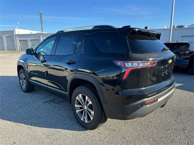 2026 Chevrolet Equinox LT photo 3