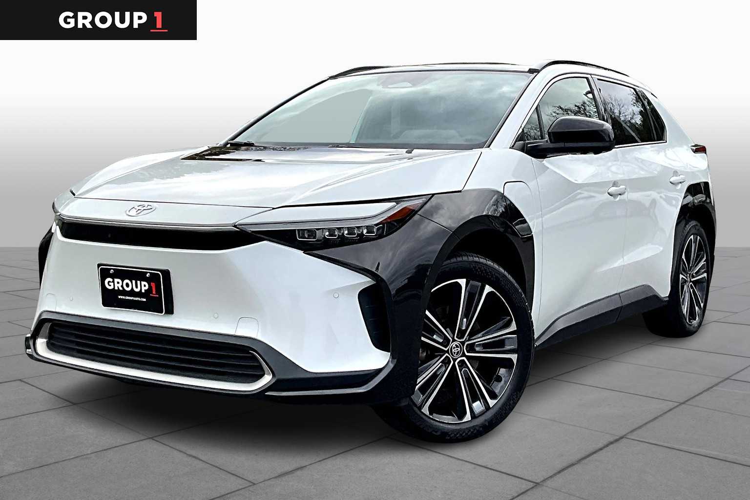 2023 Toyota bZ4X Limited's photo