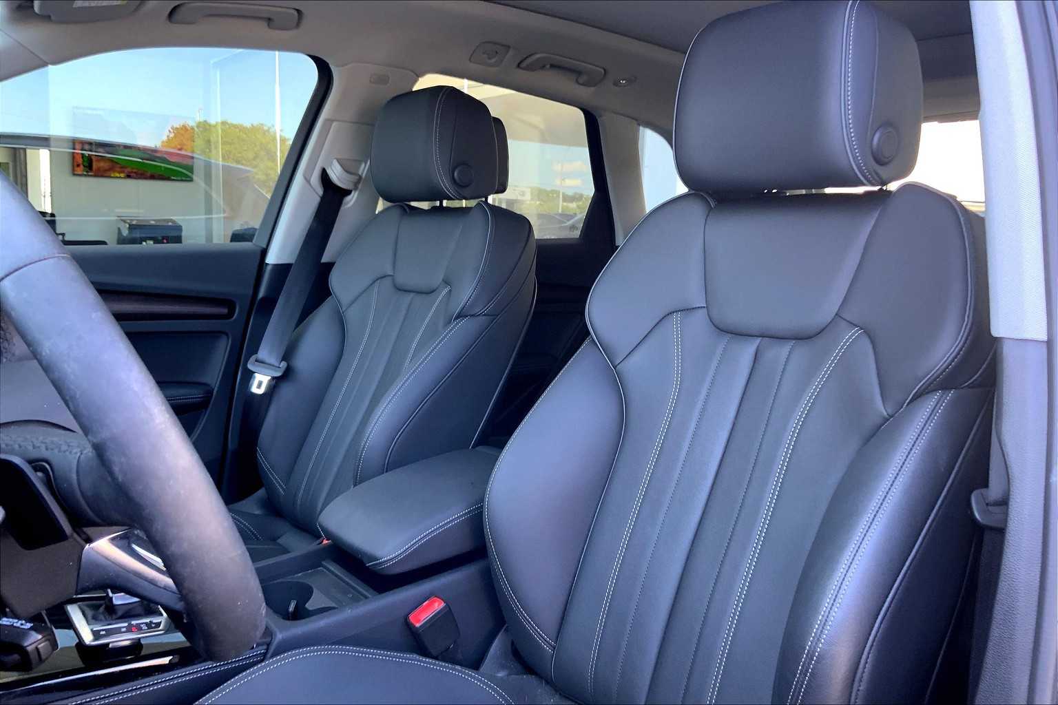 2024 Audi Q5 S line Premium Plus photo 7