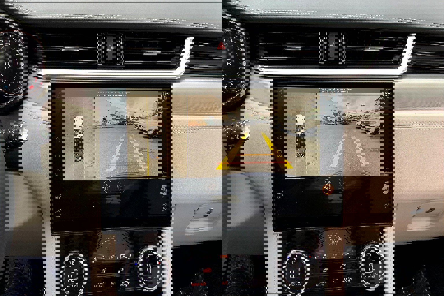 2025 Jaguar F-PACE P250 R-Dynamic S photo 21