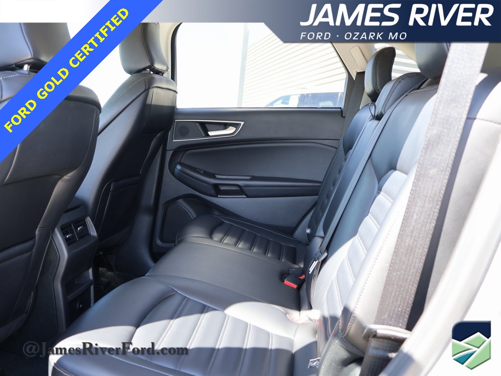 2024 Ford Edge SEL photo 15