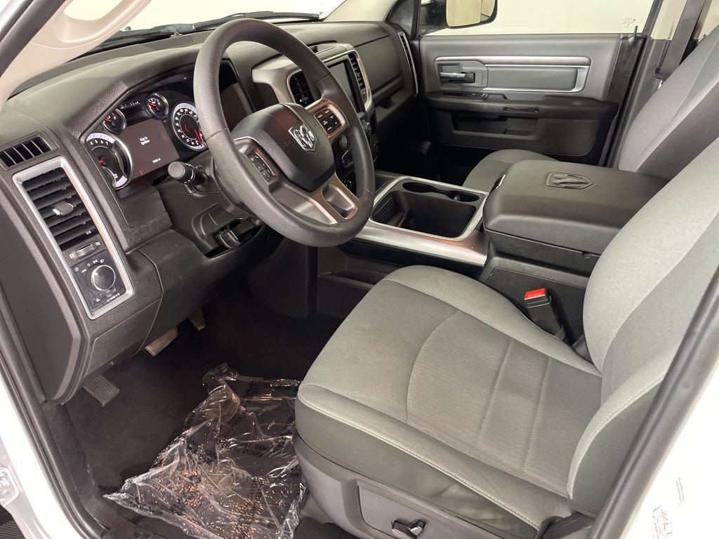2023 Ram 1500 Classic SLT photo 17