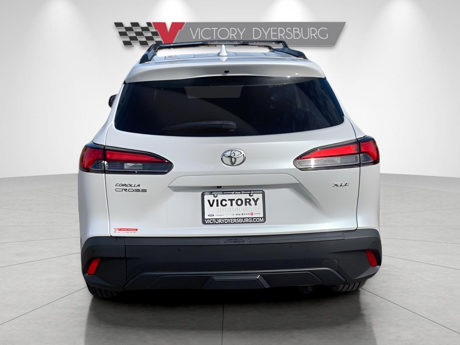 2023 Toyota Corolla Cross XLE photo 4