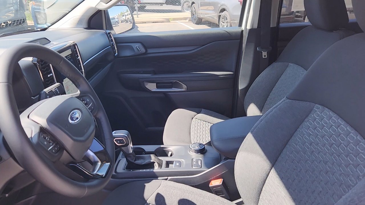 2025 Ford Ranger XLT photo 16
