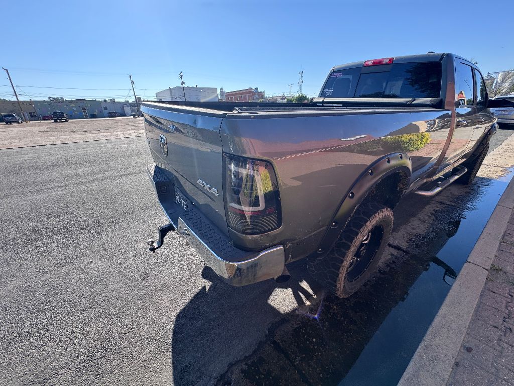 2011 Dodge Ram SLT photo 6