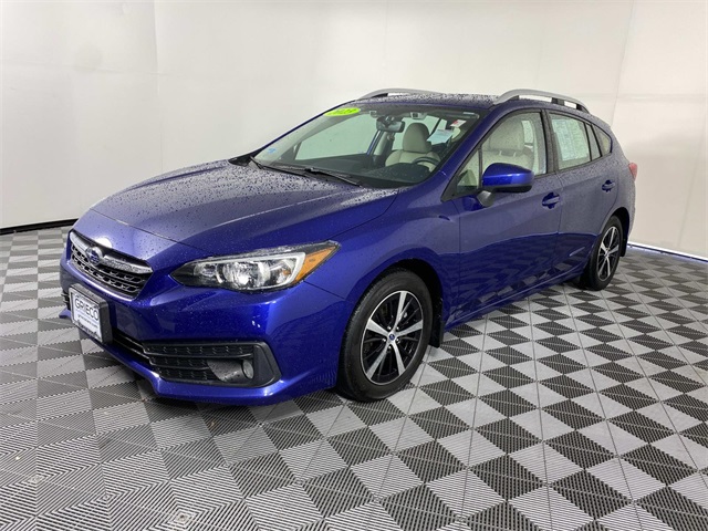 2023 Subaru Impreza Premium photo 3