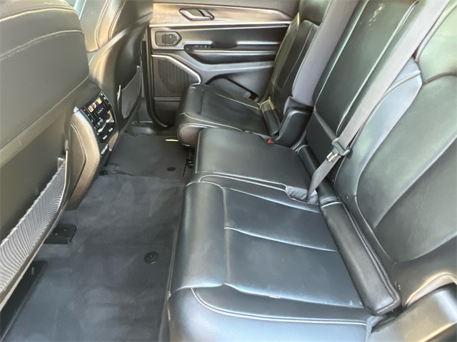 2022 Jeep Grand Cherokee Limited photo 18