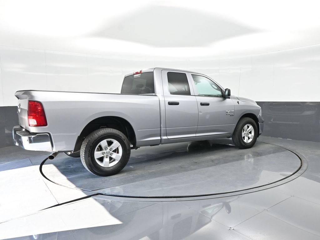 2024 Ram 1500 Classic SLT photo 10