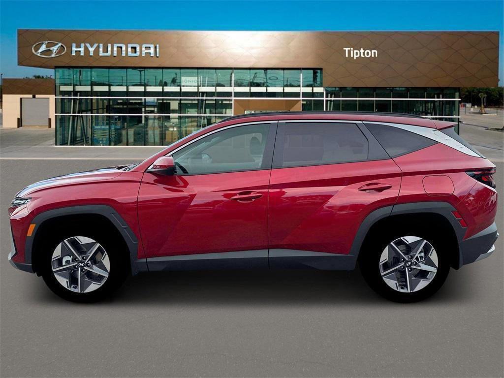 2026 Hyundai Tucson SEL photo 3
