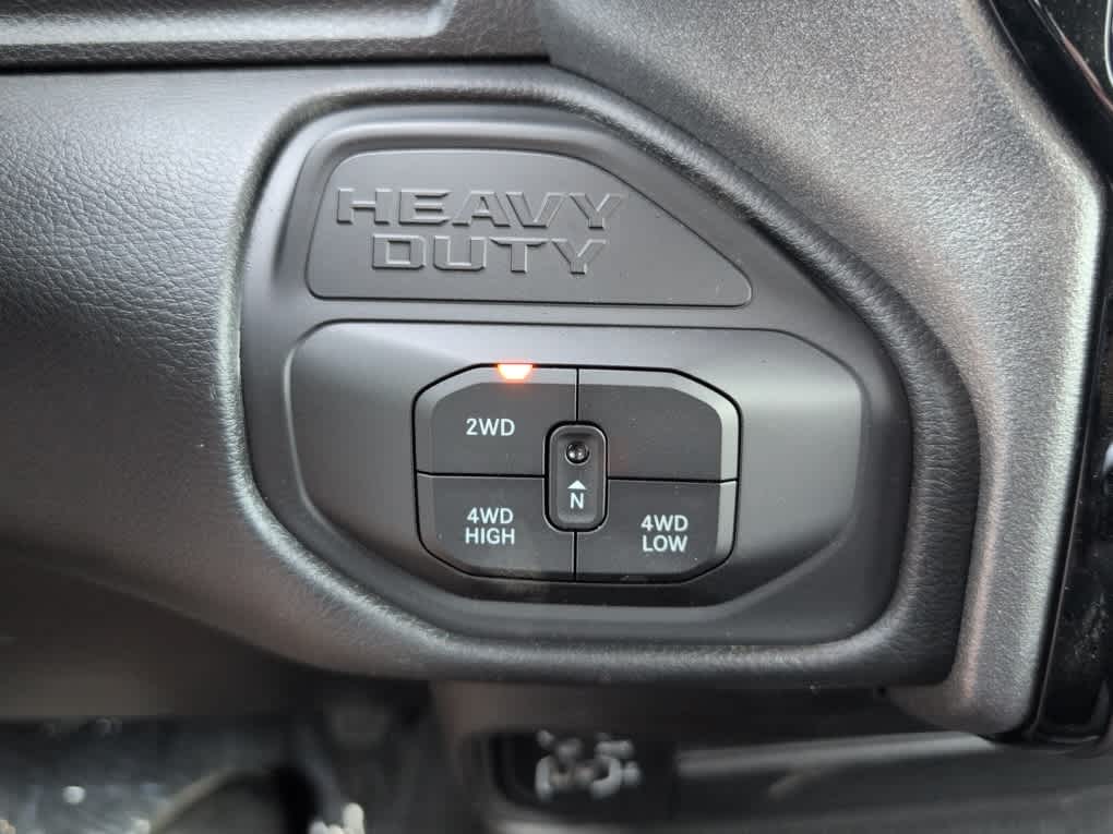 2025 Ram 2500 Tradesman photo 16