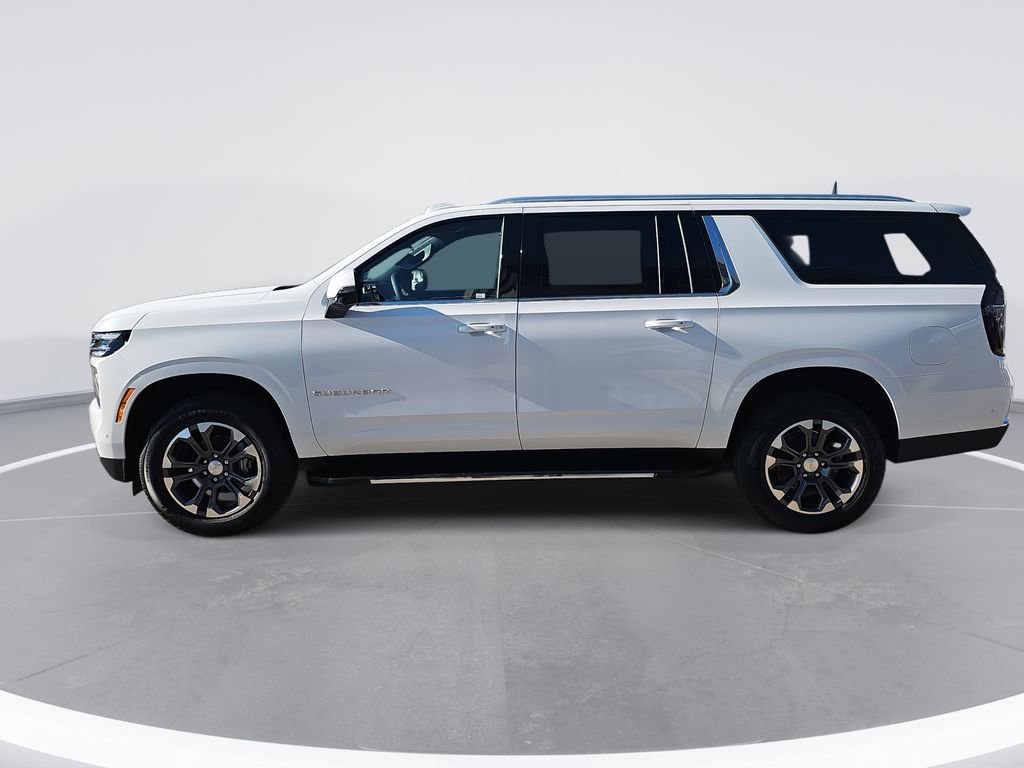 2026 Chevrolet Suburban LT photo 4