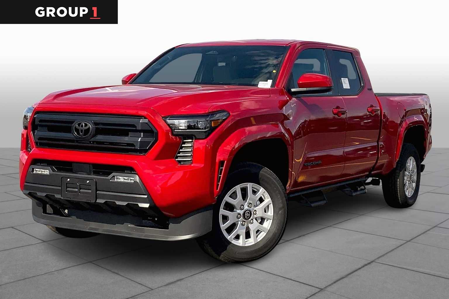2025 Toyota Tacoma SR5's photo