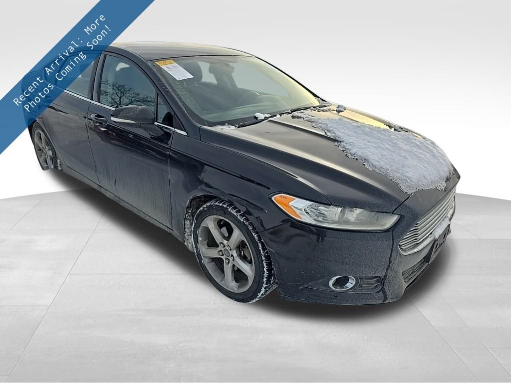 2013 Ford Fusion SE's photo