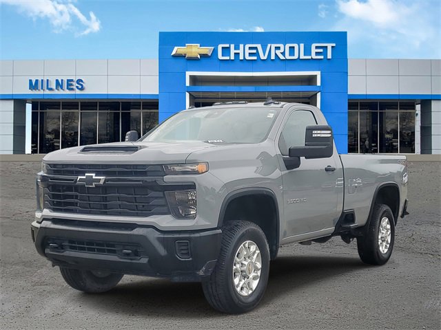 2024 Chevrolet Silverado 3500HD photo 3