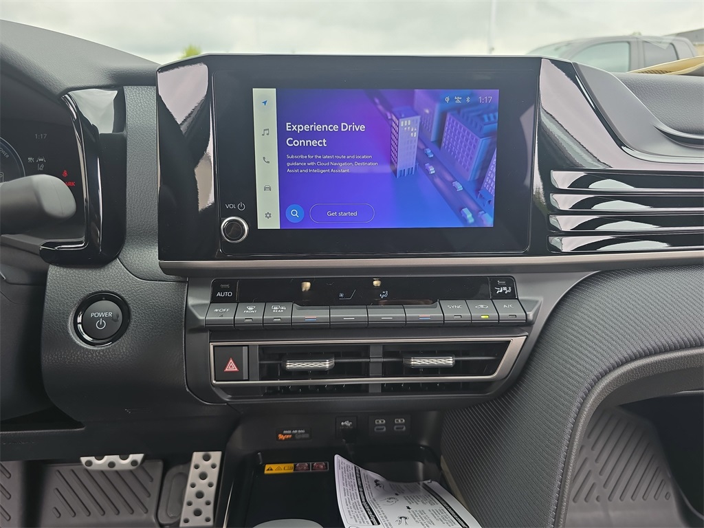 2025 Toyota Camry SE photo 19