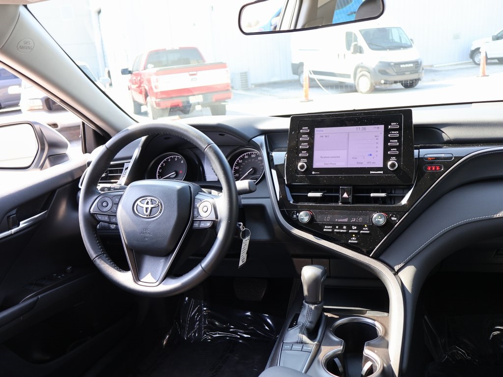 2024 Toyota Camry SE photo 13