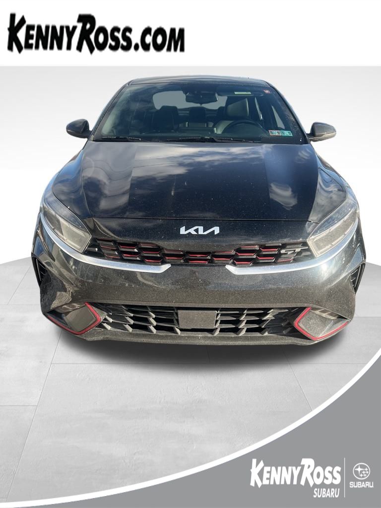 2022 Kia FORTE GT's photo