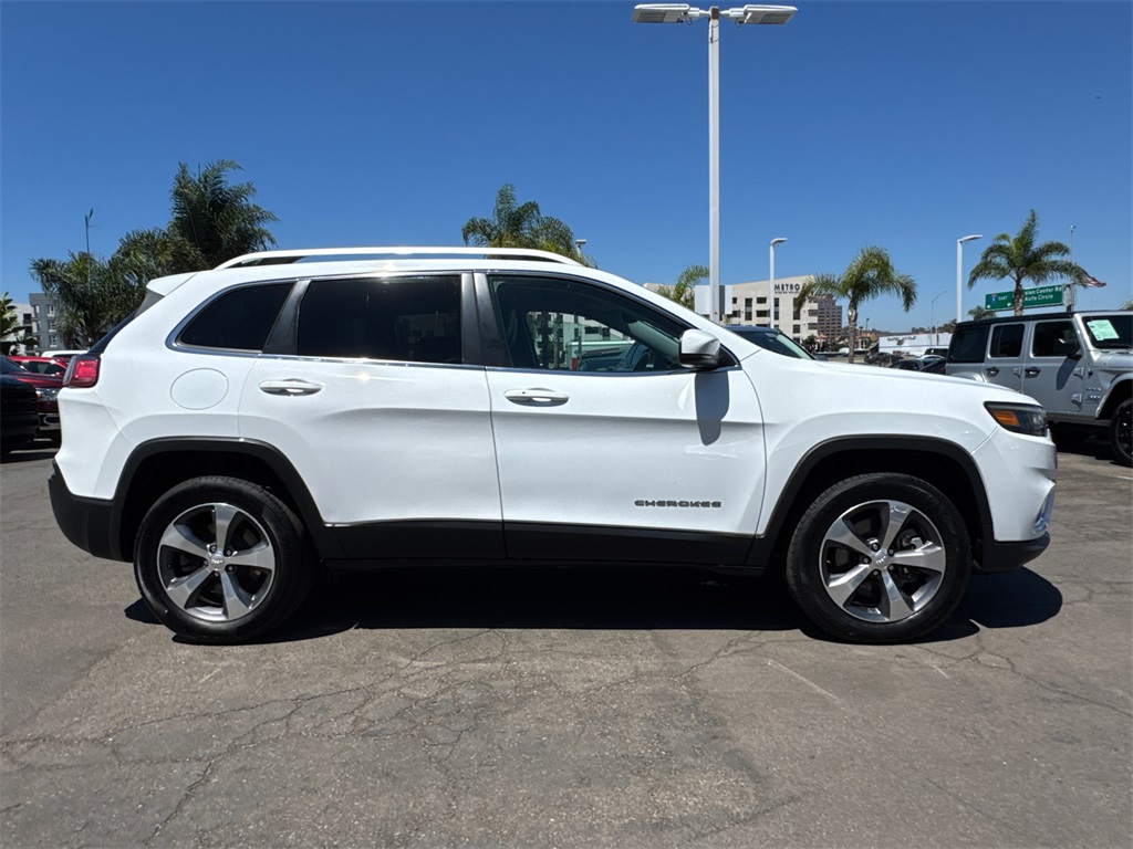 2020 Jeep Cherokee Limited photo 6