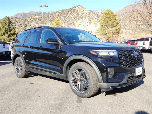 2026 Ford Explorer ST's photo