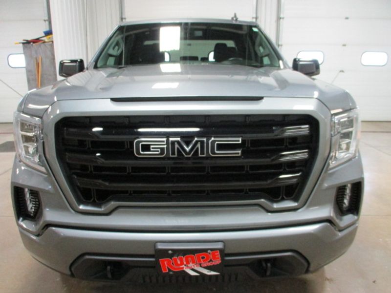 2022 GMC Sierra 1500 Limited Elevation's photo