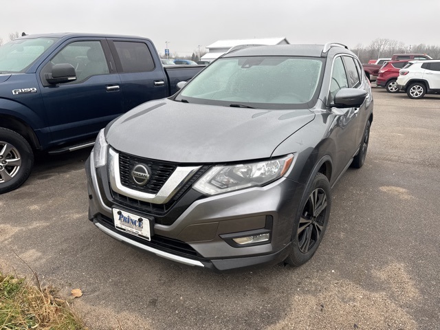 2018 Nissan Rogue SL photo 2