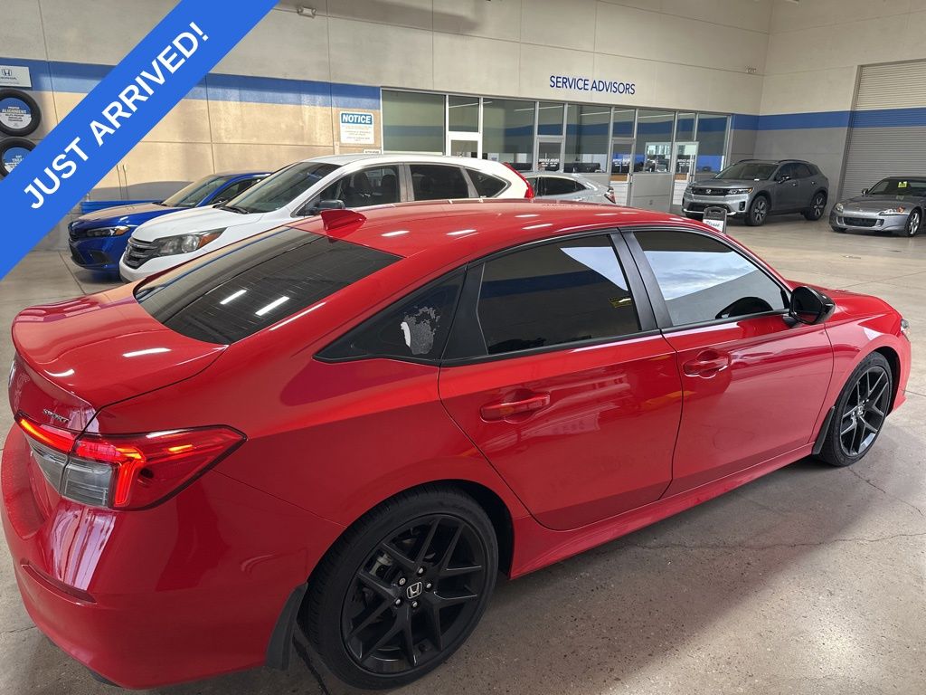 2023 Honda Civic Sport photo 3