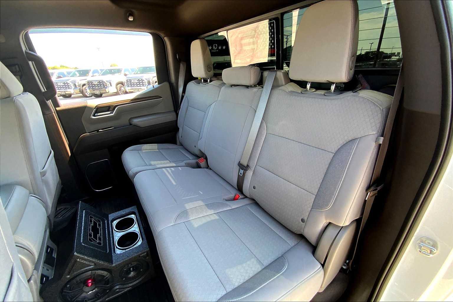 2022 Chevrolet Silverado 1500 LT photo 19