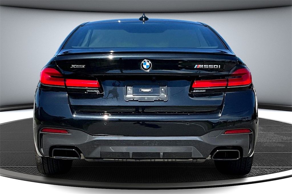 2023 Bmw M550i xDrive photo 4