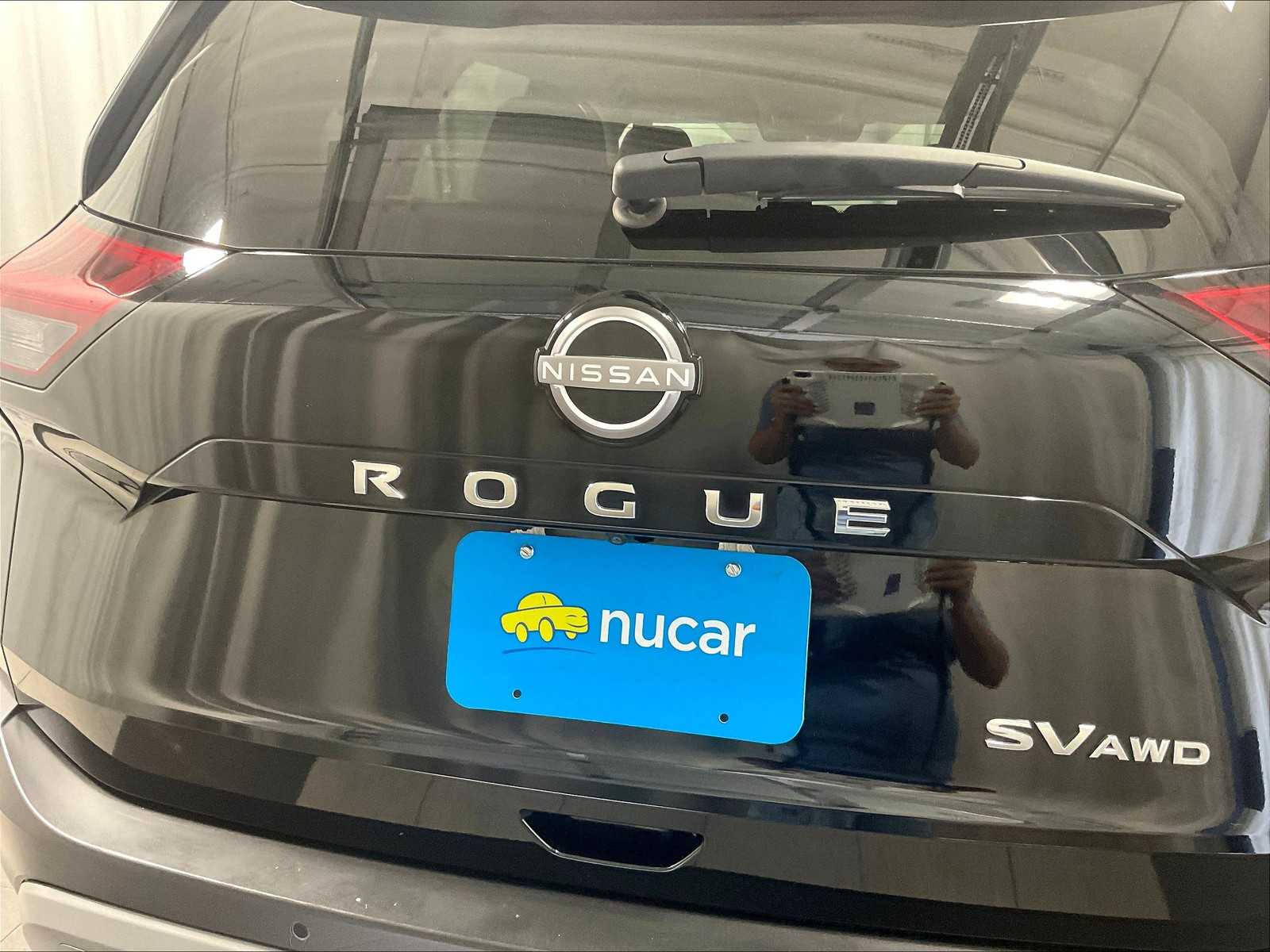 2023 Nissan Rogue SV photo 28