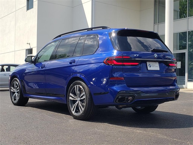 2026 Bmw X7 M60i photo 3