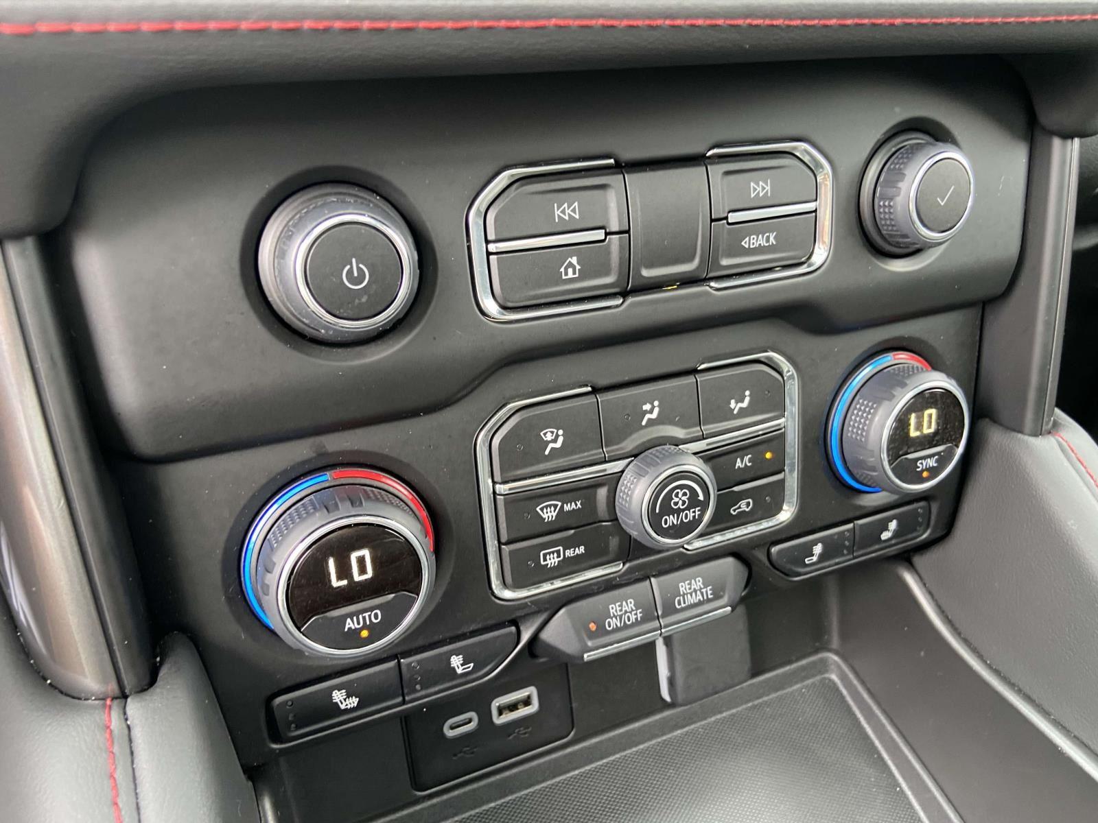 2024 Chevrolet Tahoe RST photo 10