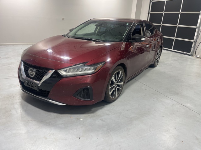 2021 Nissan Maxima SV photo 2