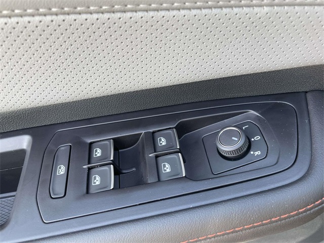 2025 Volkswagen Atlas Peak Edition SE photo 20