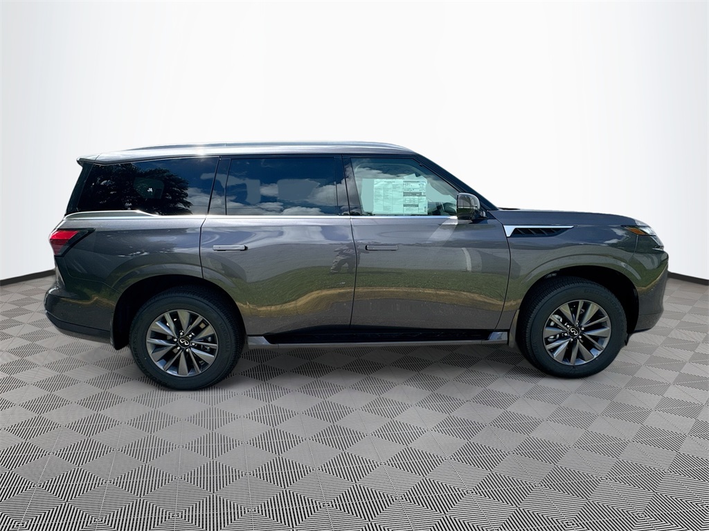 2026 Infiniti QX80 Pure photo 4