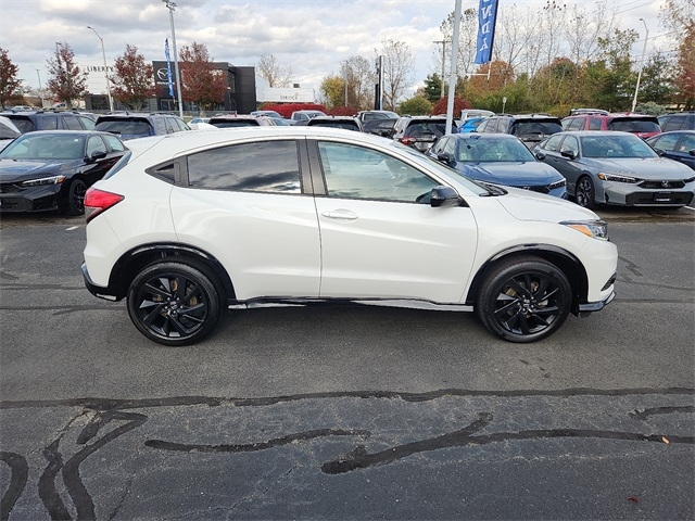 2022 Honda HR-V Sport photo 4