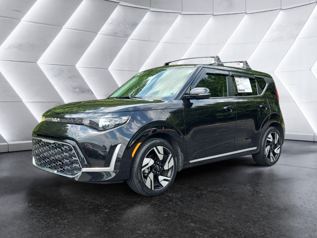 2025 Kia Soul GT-Line's photo