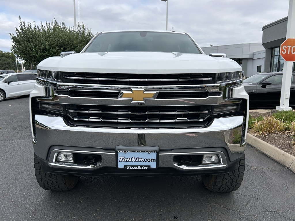 2019 Chevrolet Silverado 1500 LTZ photo 3