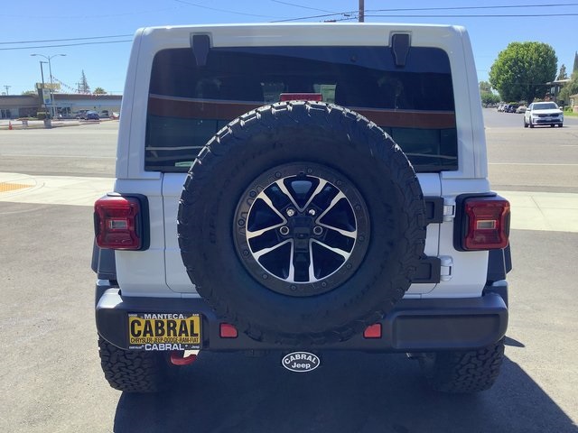 2025 Jeep Wrangler Rubicon photo 22