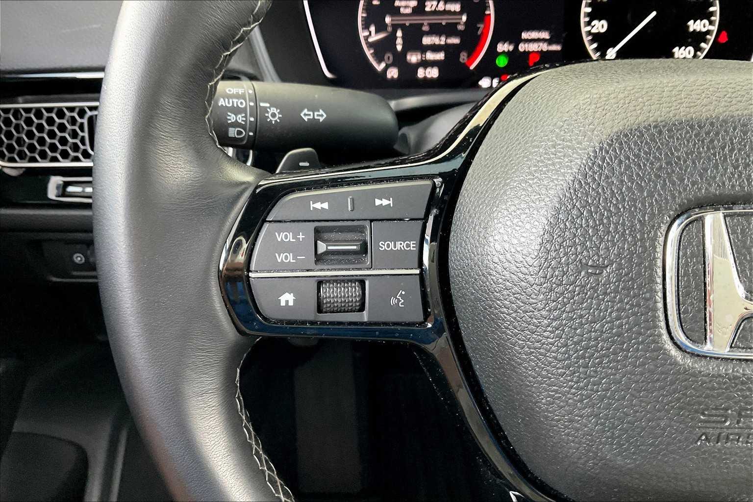 2025 Honda Civic Hatchback Sport photo 22