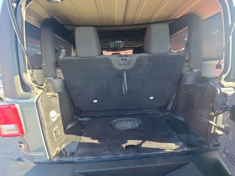 2015 Jeep Wrangler Sport photo 5