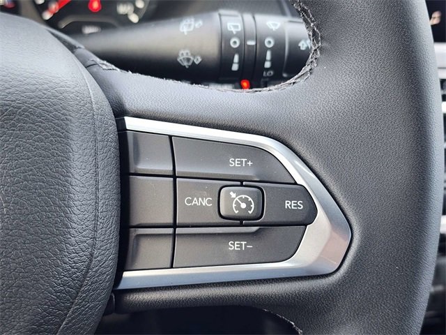 2024 Jeep Compass Latitude photo 23