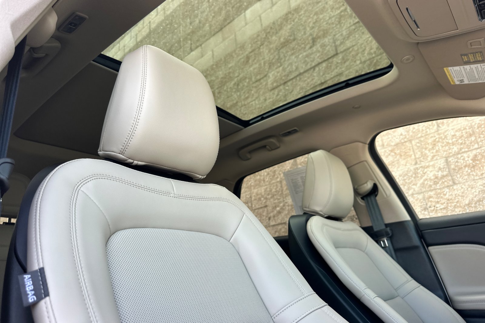 2025 Lincoln Corsair Grand Touring photo 18