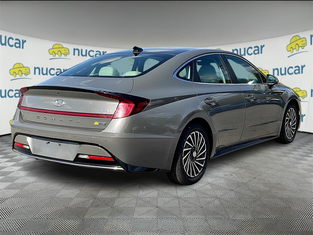 2022 Hyundai Sonata Hybrid Limited photo 6