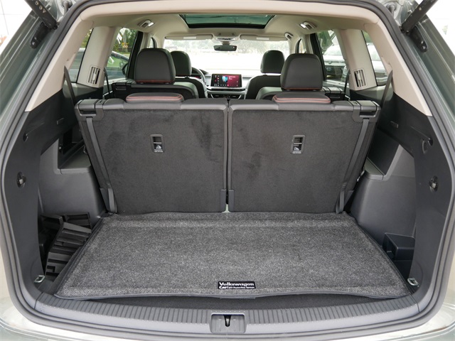 2025 Volkswagen Atlas Peak Edition photo 19