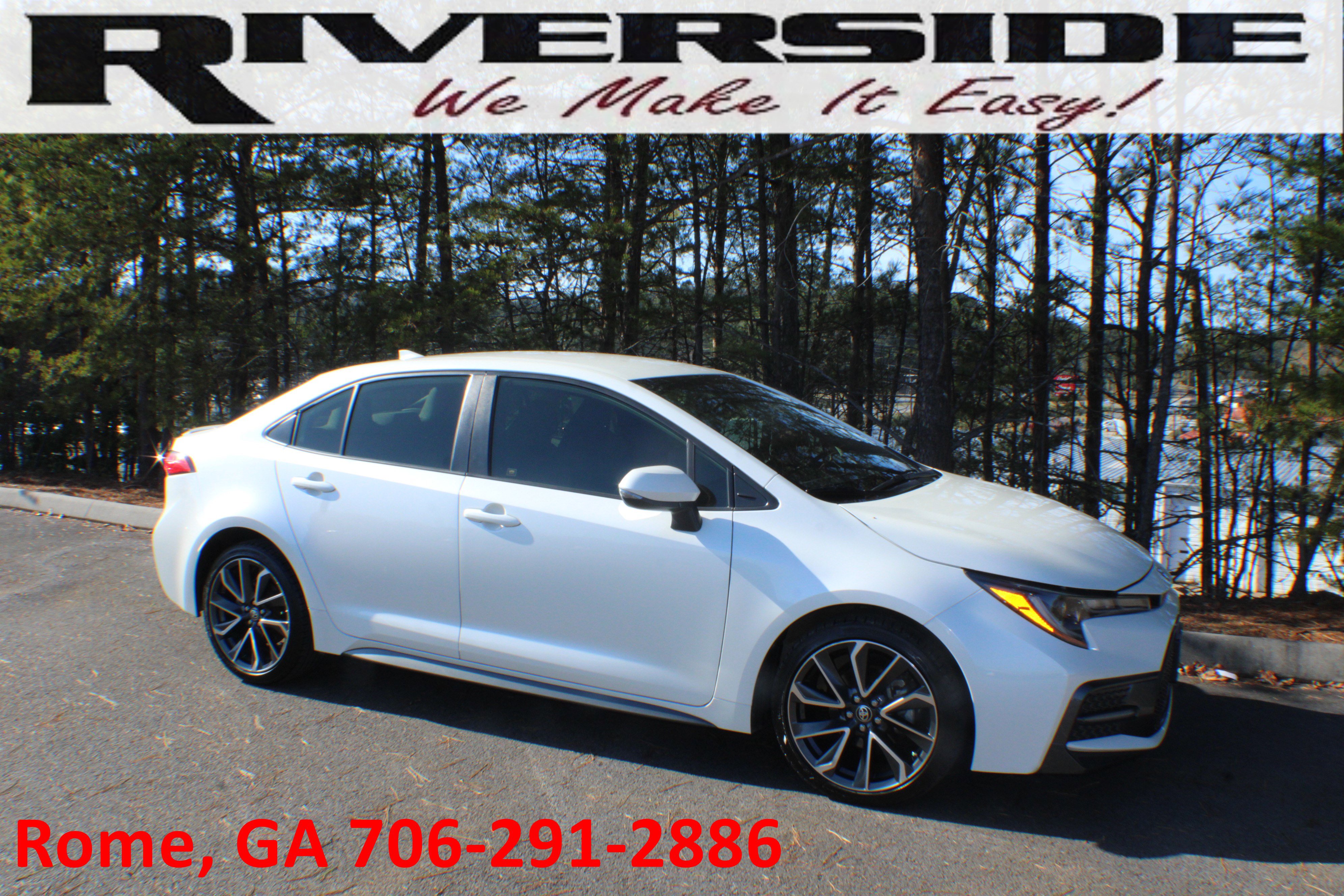 2020 Toyota Corolla SE's photo