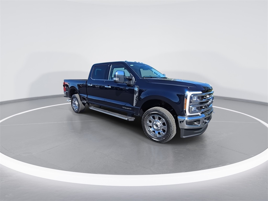 2024 Ford F-250 Lariat photo 2