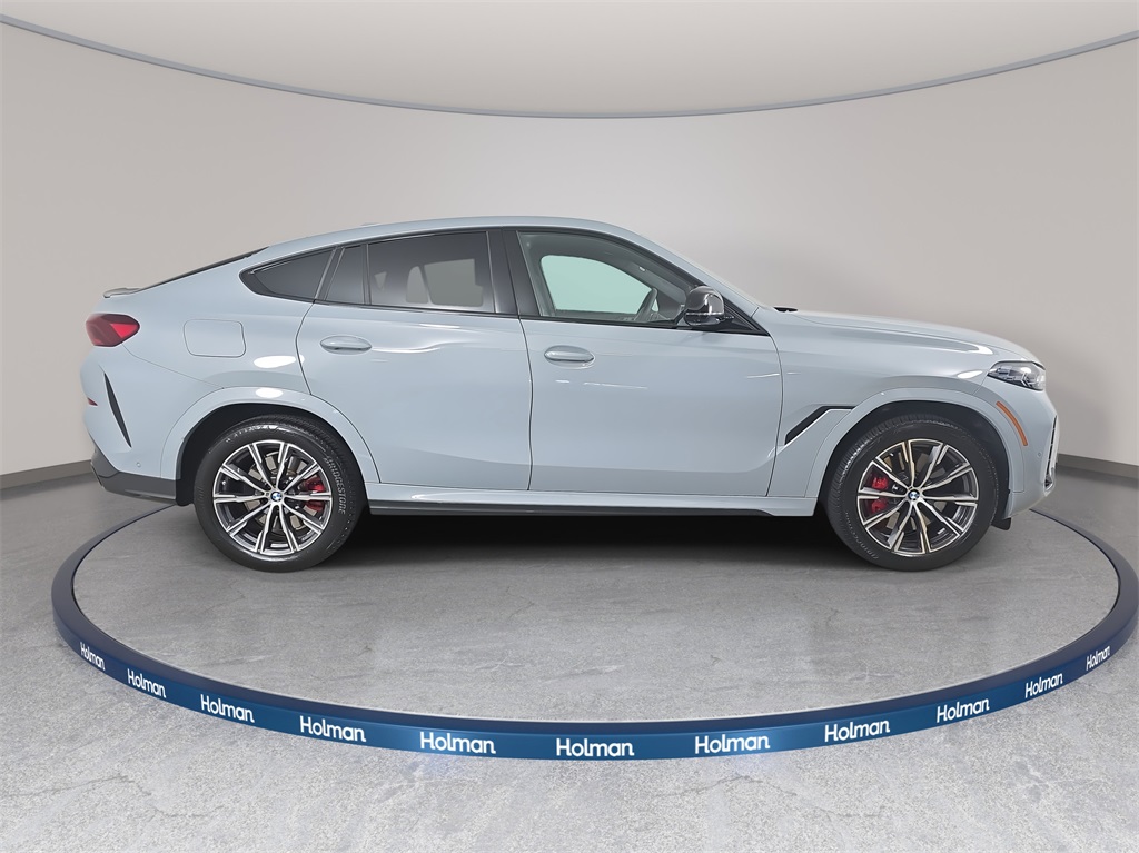2025 Bmw X6 M60i xDr photo 4
